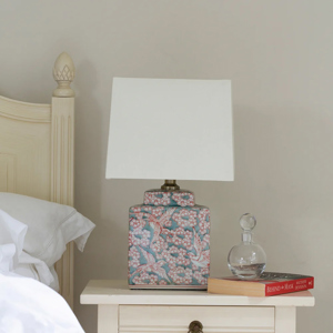 Grand Illusions Lamp Printemps with Cream Shade